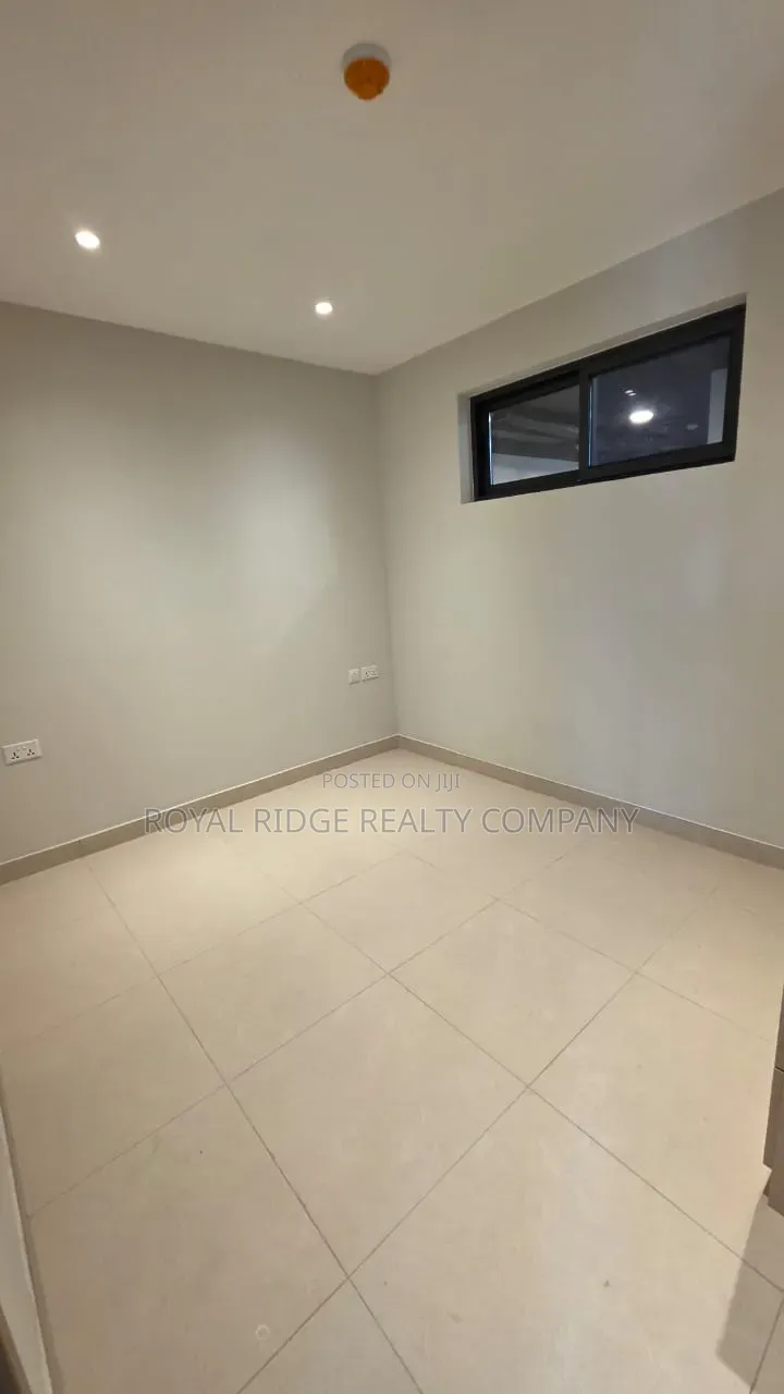 2bdrm Apartment in Tseaddo Roundabout, Accra Metropolitan for rent