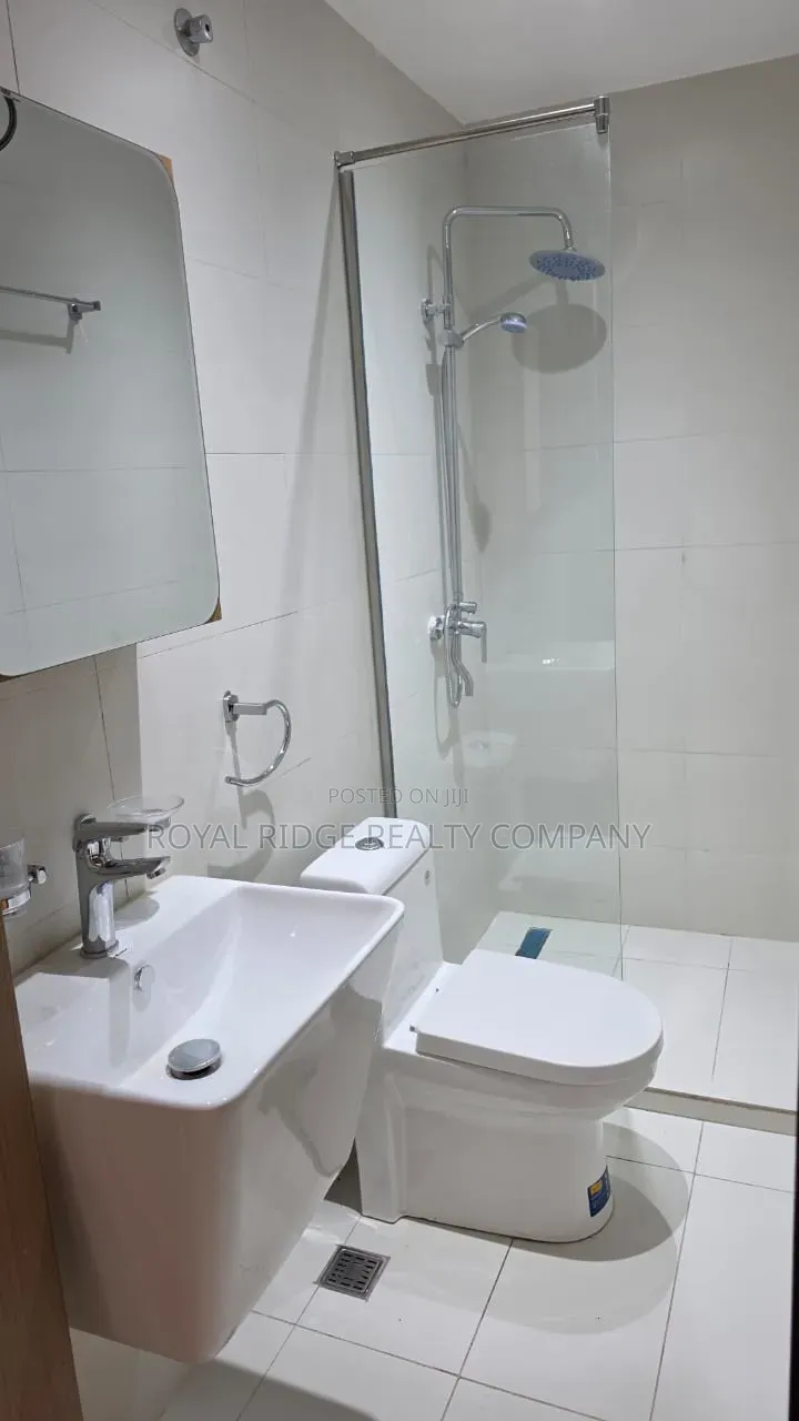 2bdrm Apartment in Tseaddo Roundabout, Accra Metropolitan for rent