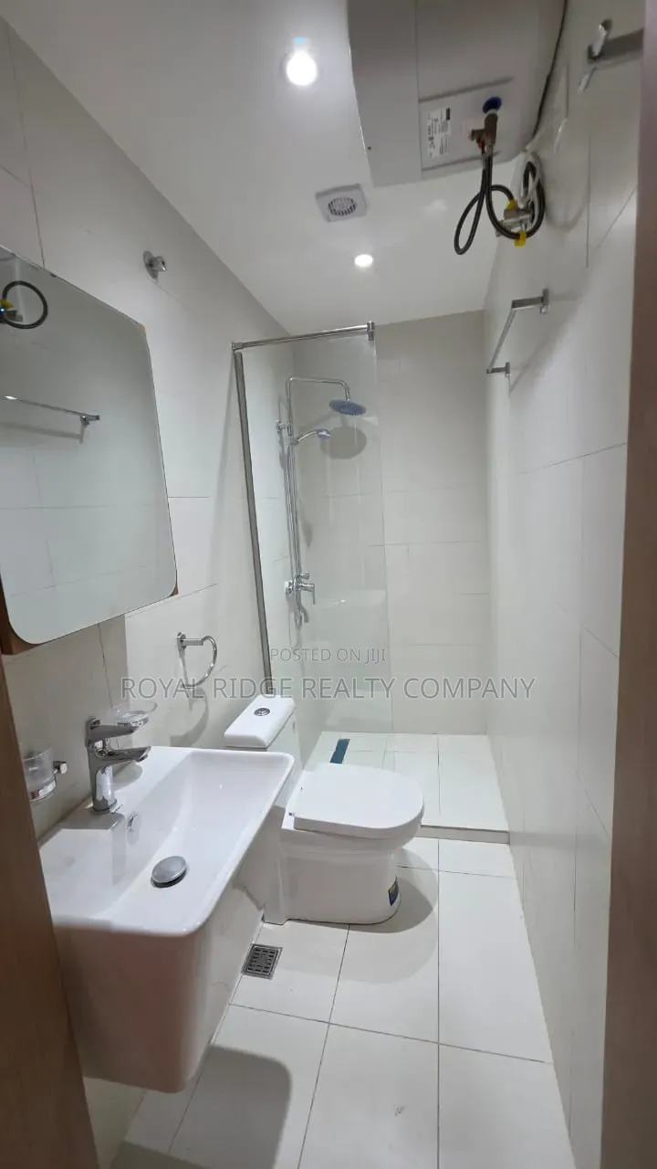 2bdrm Apartment in Tseaddo Roundabout, Accra Metropolitan for rent