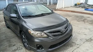 Toyota Corolla S Manual 2012 Gray