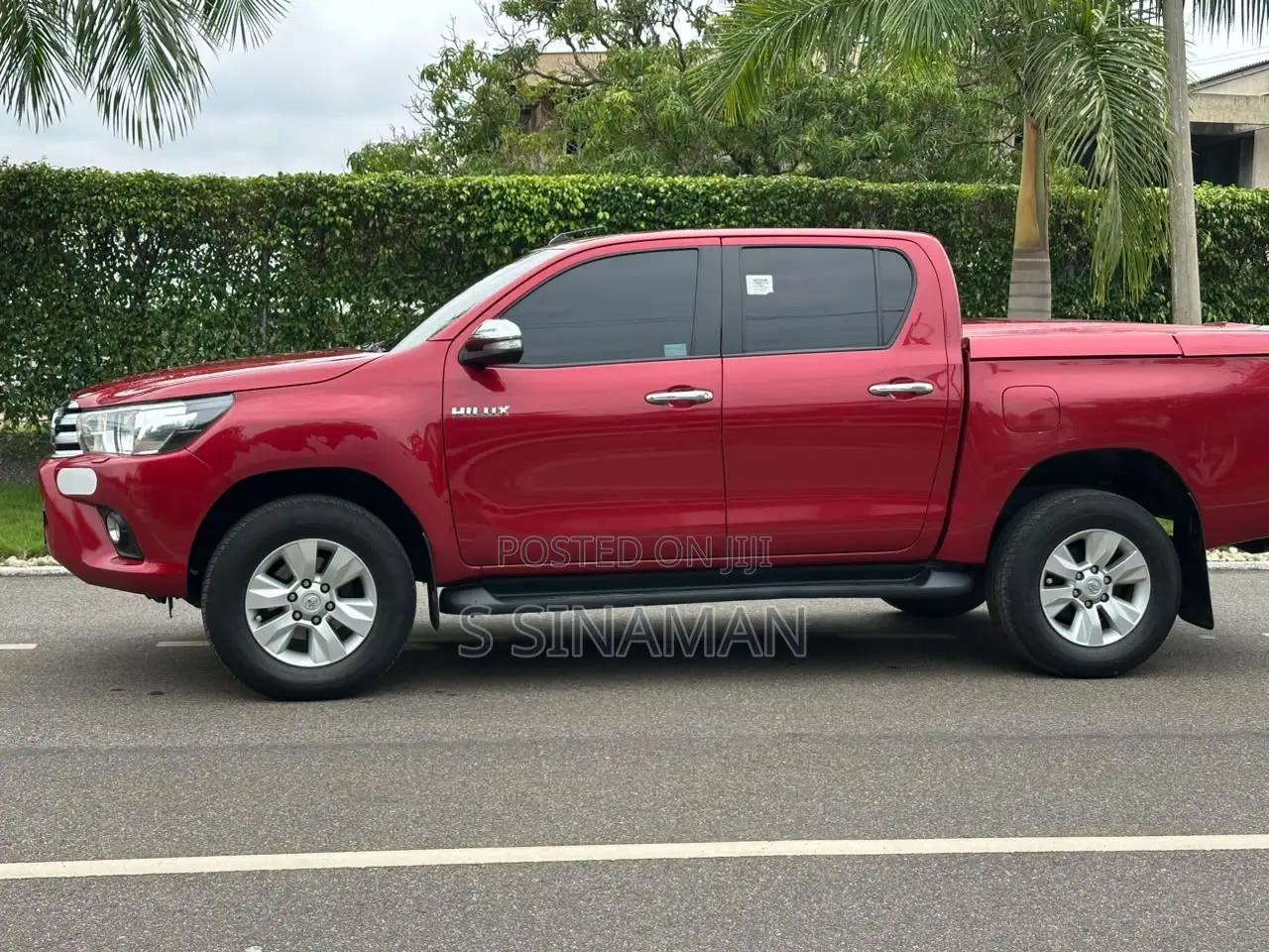 Toyota Hilux Revo Double Cab Deisel 2.8 AWD 2017 Red