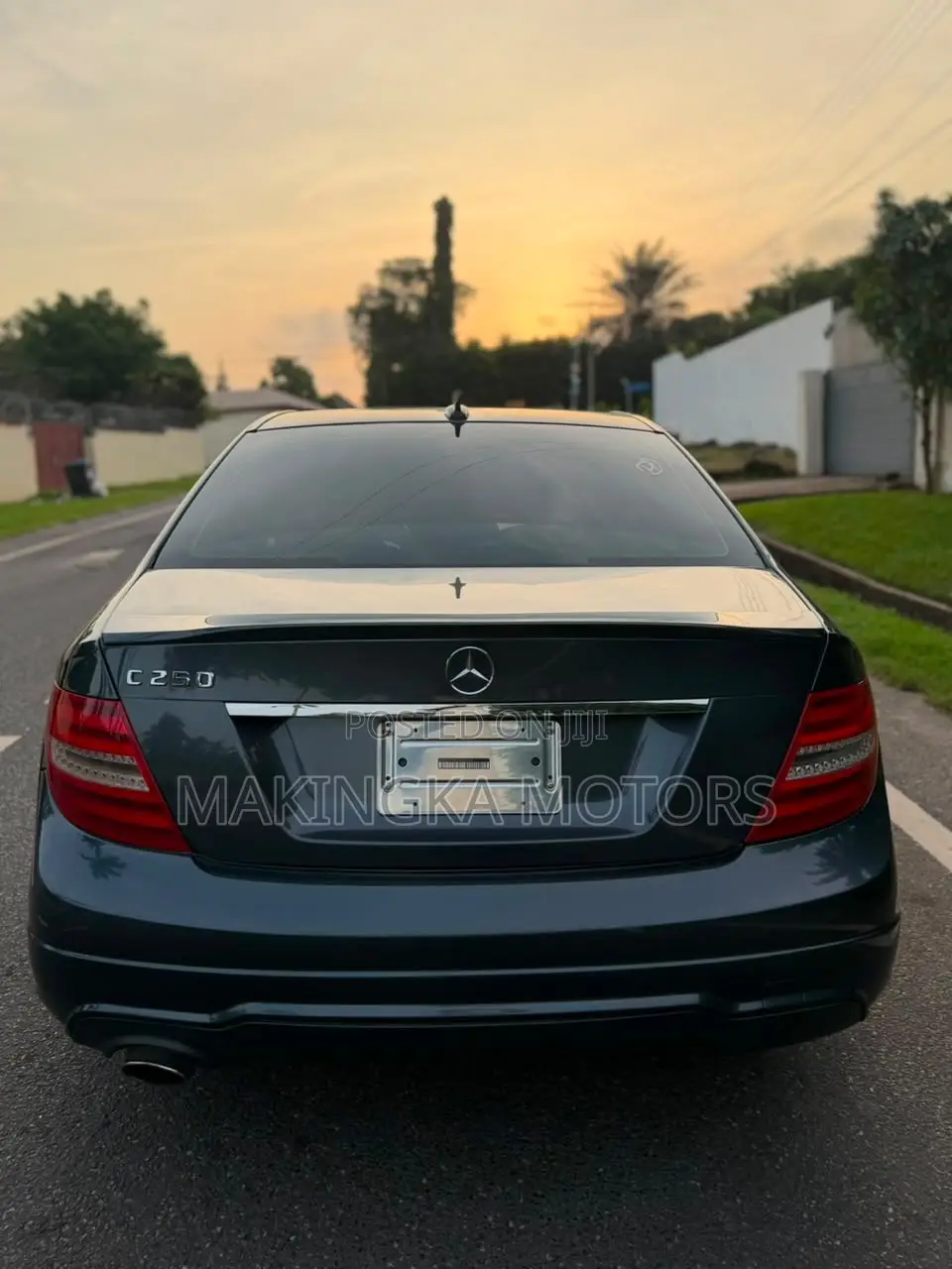 Mercedes-Benz C250 2013 Gray