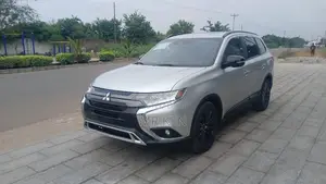 Mitsubishi Outlander SE S-AWC 2020 Silver