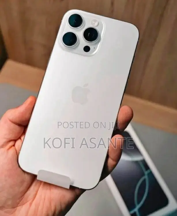 Apple iPhone 16 Pro Max 256 GB White