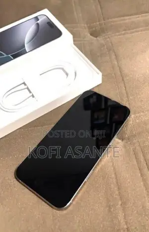 Apple iPhone 16 Pro Max 256 GB White