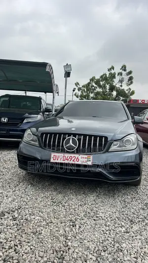 Mercedes-Benz C250 2013 Gray