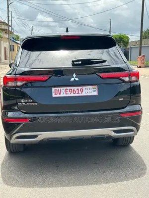 Mitsubishi Outlander SE 2022 Black