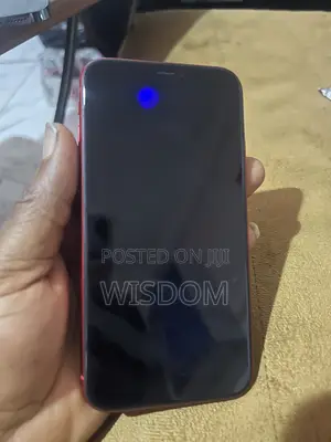 Apple iPhone 11 64 GB Red