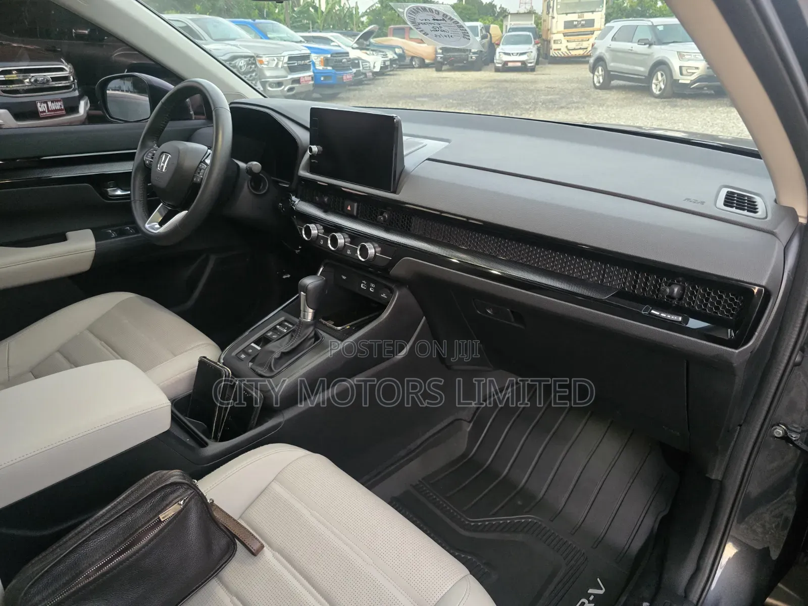 Honda CR-V 2024 Gray
