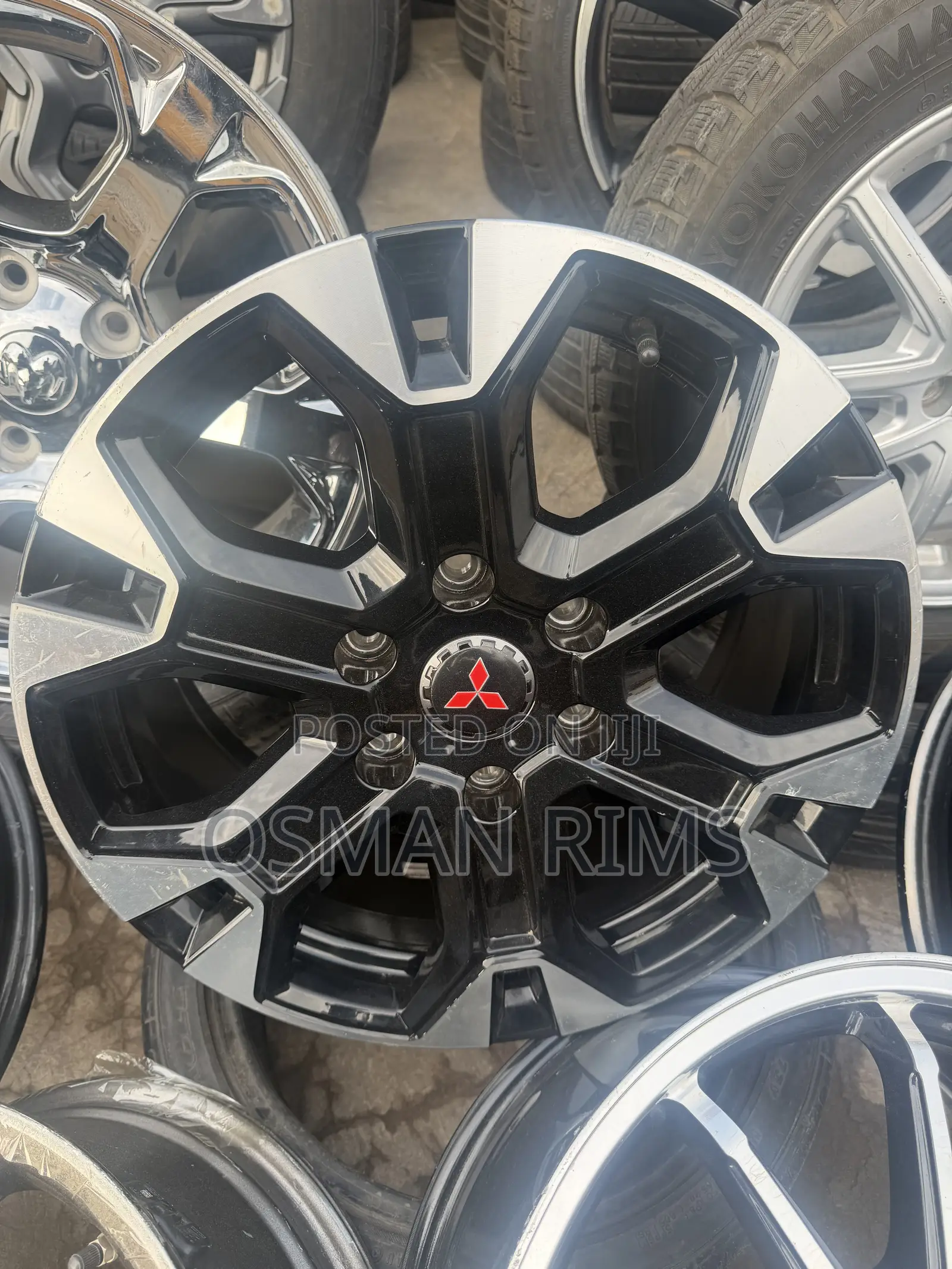 Home Used Mitsubishi Pajero Rim