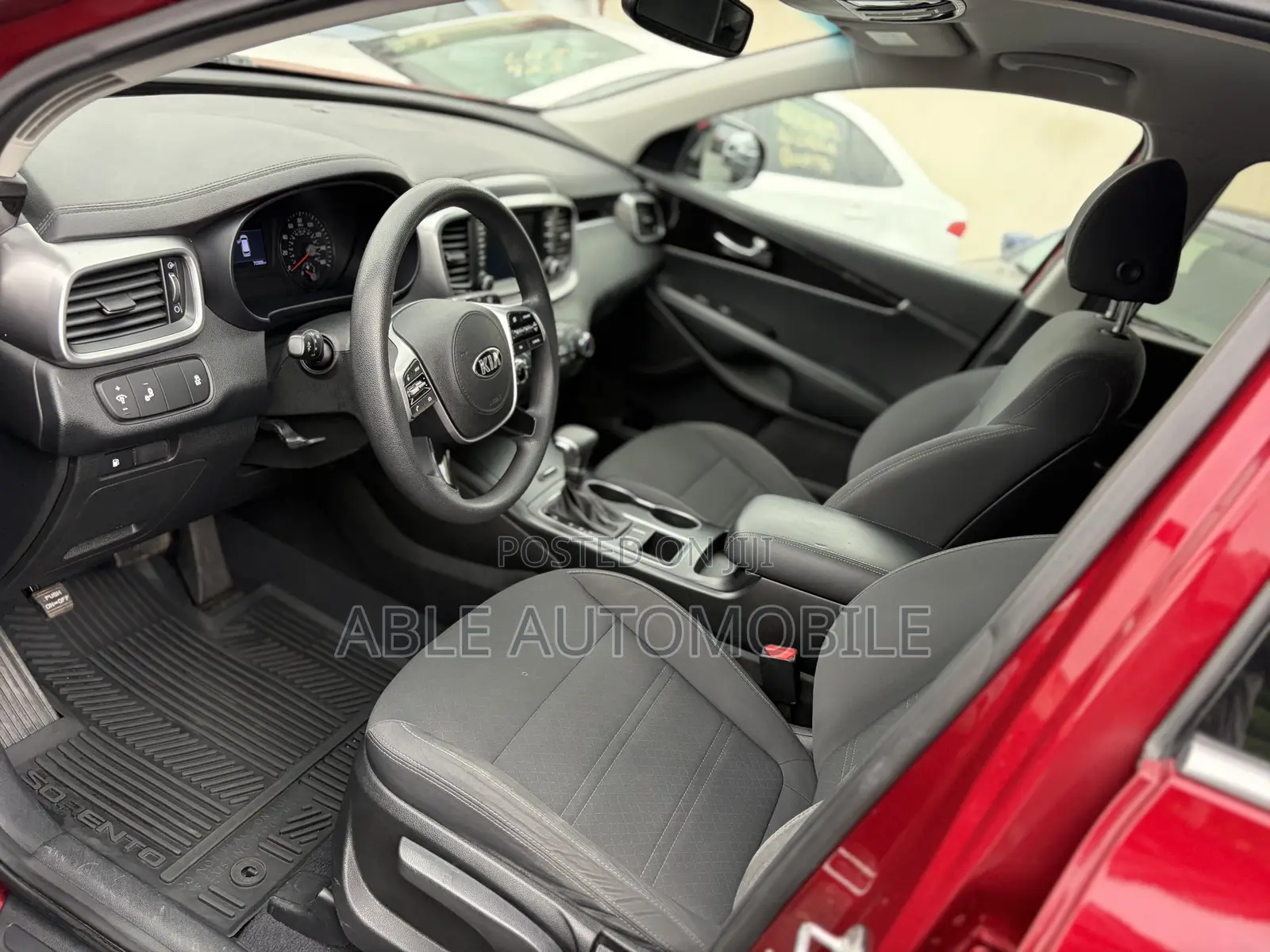 Kia Sorento 2.4L LX AWD 2020 Red