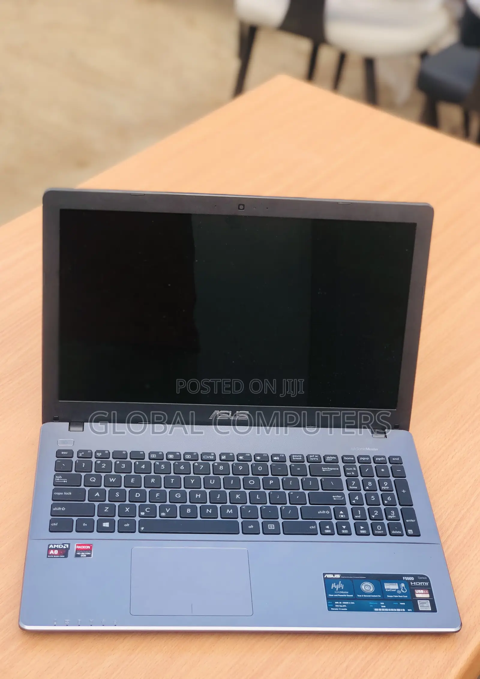 Laptop Asus F550CC 8GB AMD A8 HDD 750GB