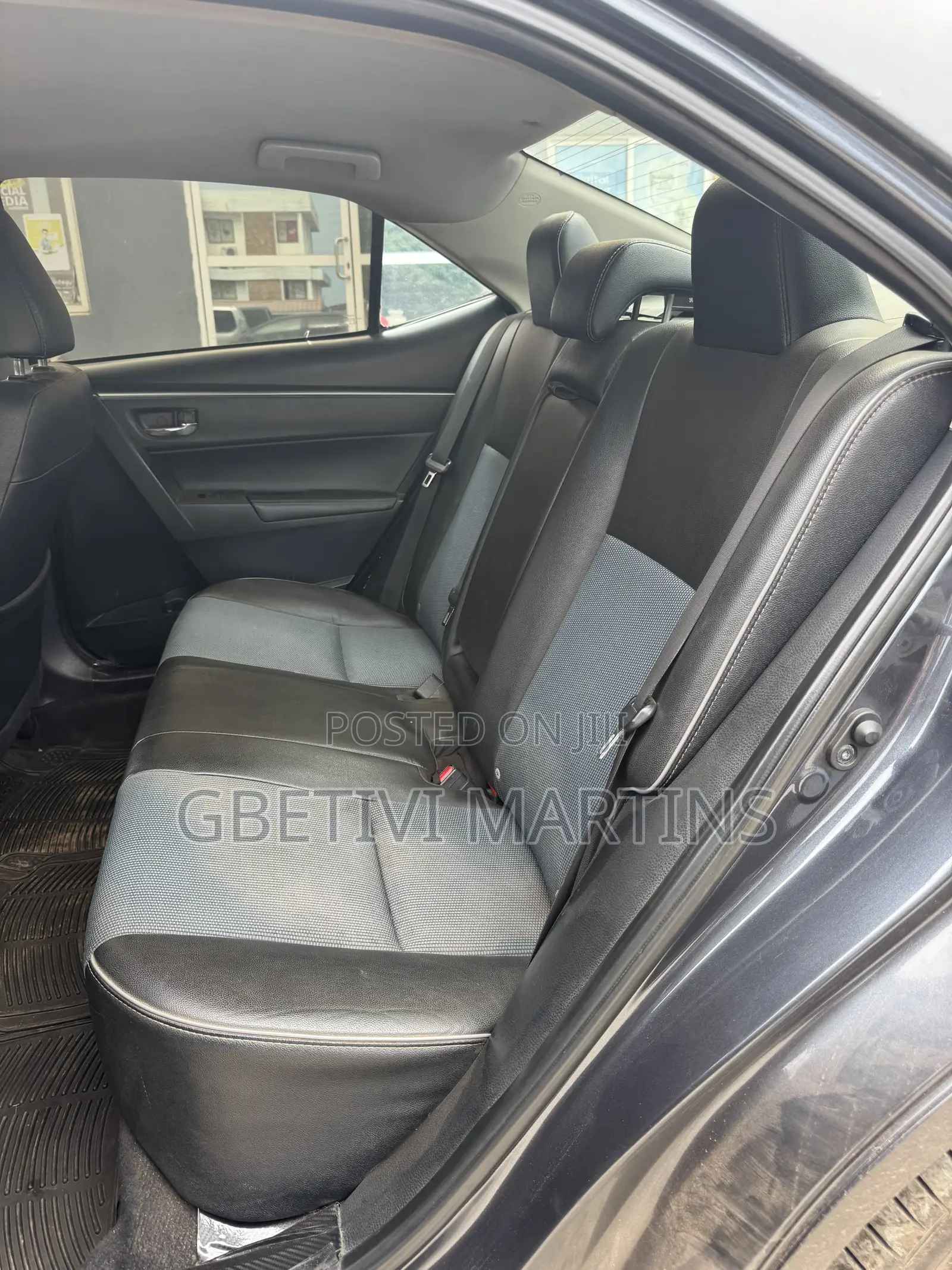 Toyota Corolla 2015 Gray