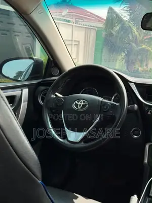 Toyota Corolla 2017 White
