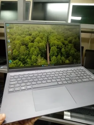 Laptop Dell Vostro 15 3515 16GB AMD Ryzen 3 SSD 500GB