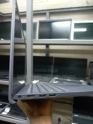 Laptop Dell Vostro 15 3515 16GB AMD Ryzen 3 SSD 500GB