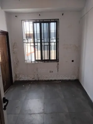1bdrm Apartment in Hamza Estates, American House for rent