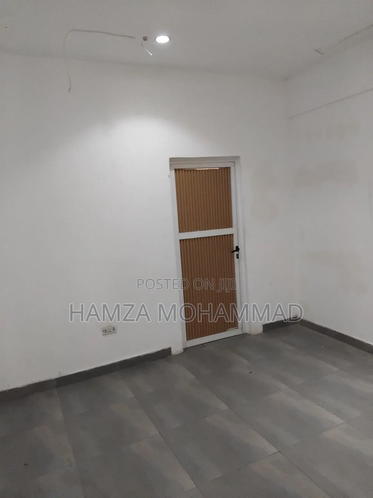 1bdrm Apartment in Hamza Estates, American House for rent