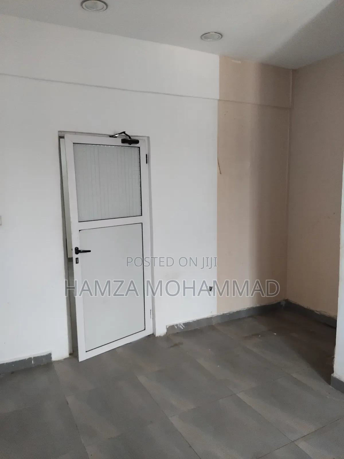 1bdrm Apartment in Hamza Estates, American House for rent
