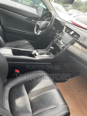 Honda Civic Touring Sedan 2020 Beige