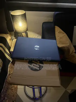 Laptop HP 15-Gw0023od Slim 8GB AMD A4 HDD 500GB