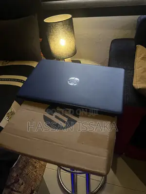 Laptop HP 15-Gw0023od Slim 8GB AMD A4 HDD 500GB