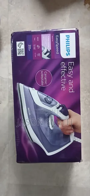 Philip Steam Iron GC1752
