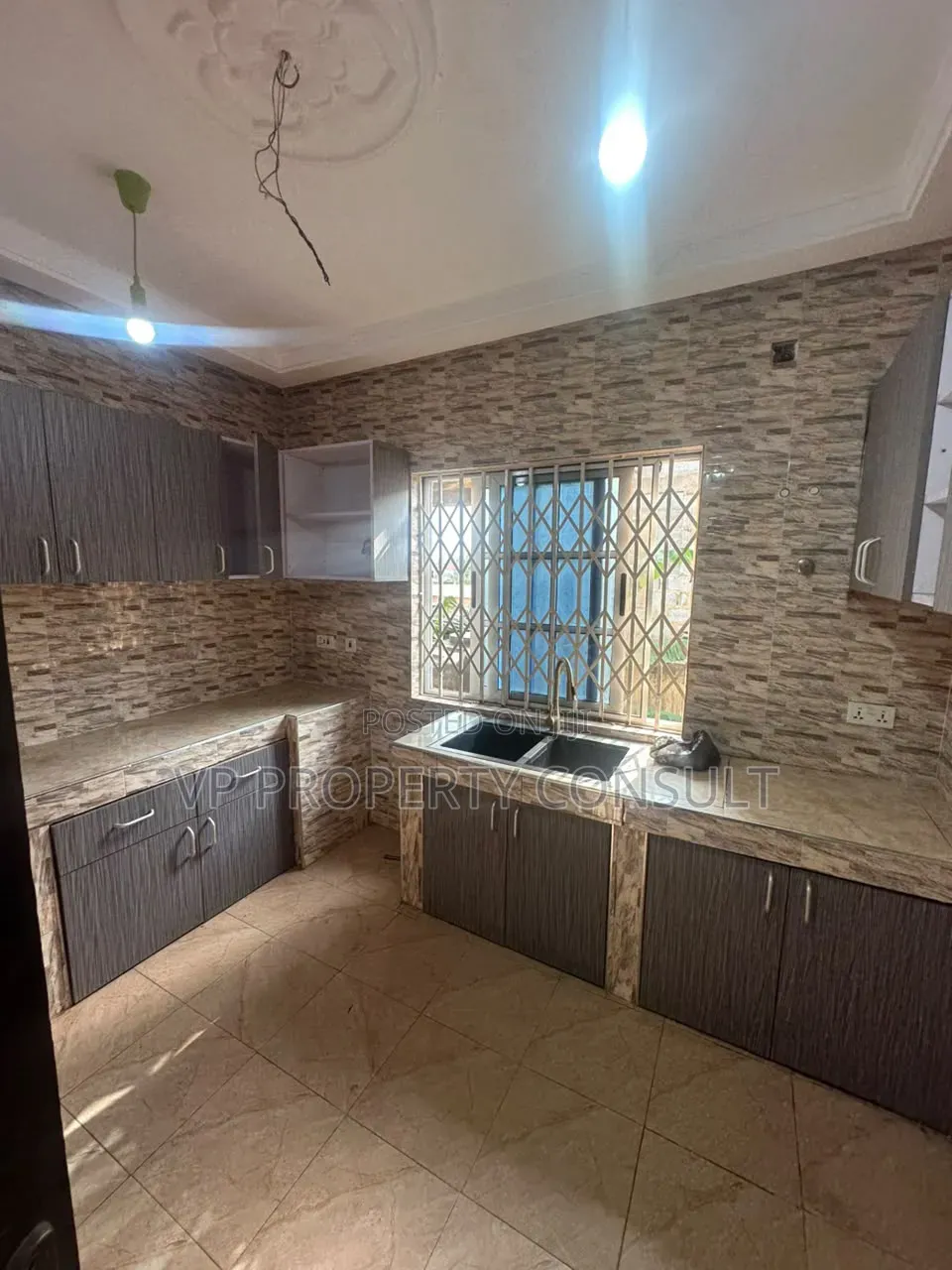 3bdrm Apartment in Sakora for rent