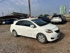 Toyota Yaris 1.5 2009 White