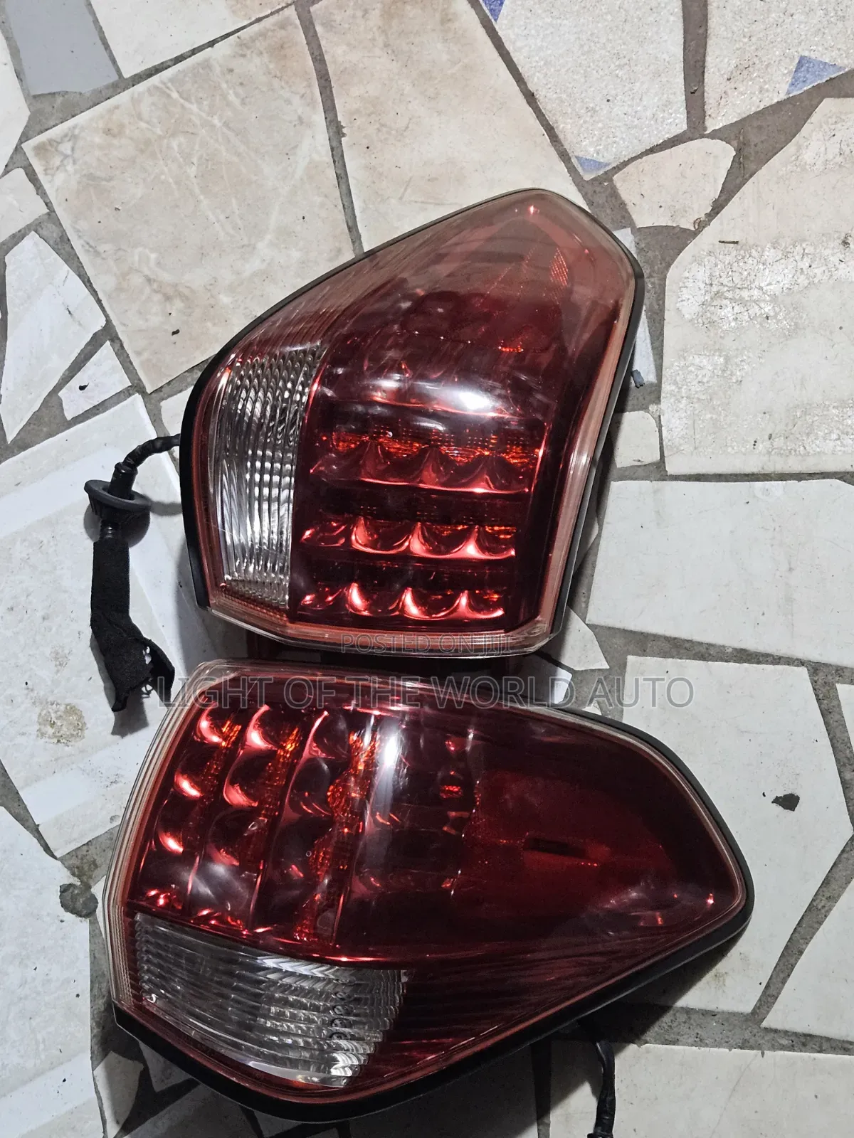 Ifiniti Qx56 Taillights Available