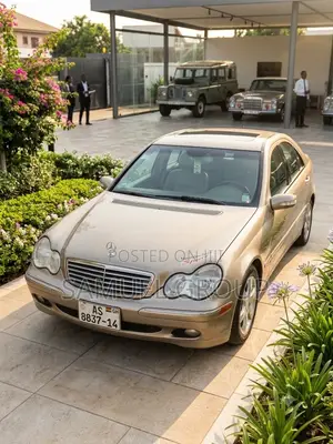 Mercedes-Benz C230 2005 Beige