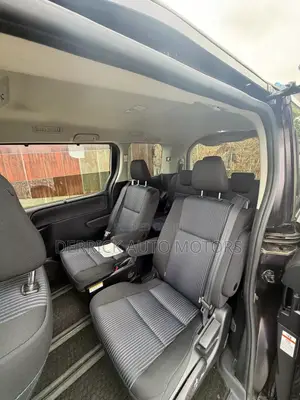 Toyota Voxy SV Premium 2014 Black