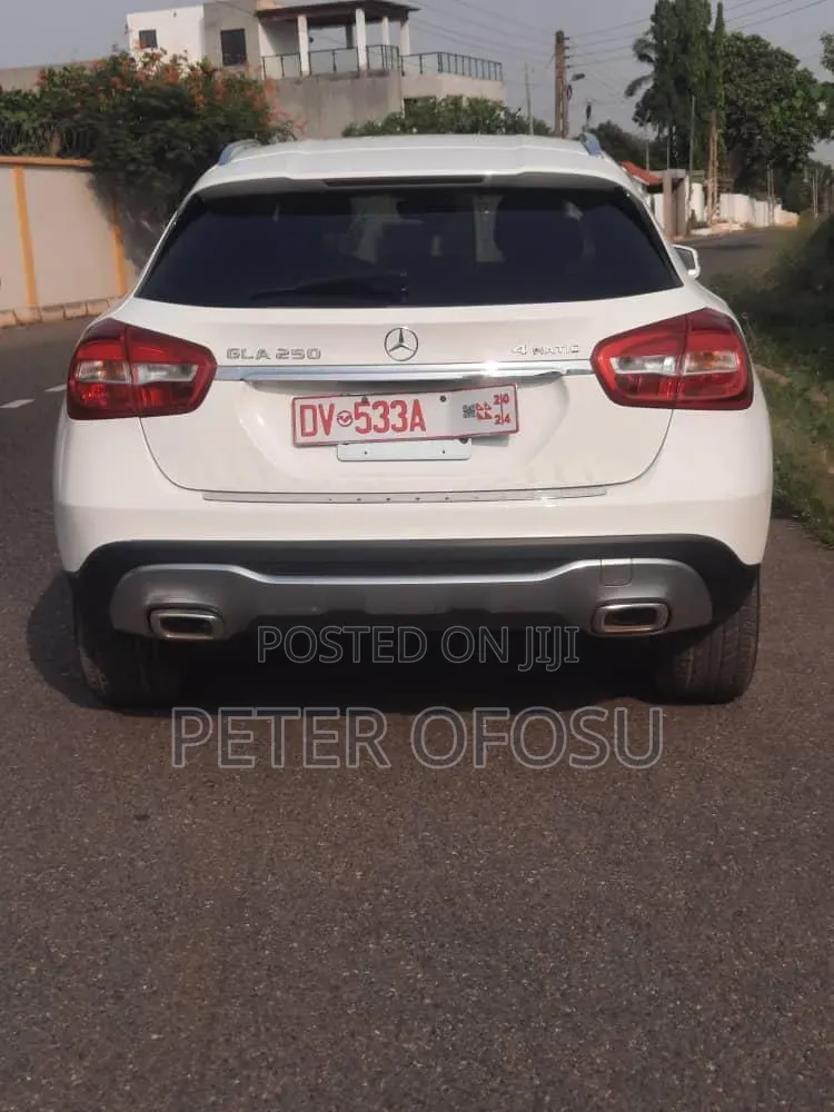 Mercedes-Benz GLA 250 2019 White