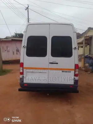 Mercedes-Benz Sprinter 2006 White