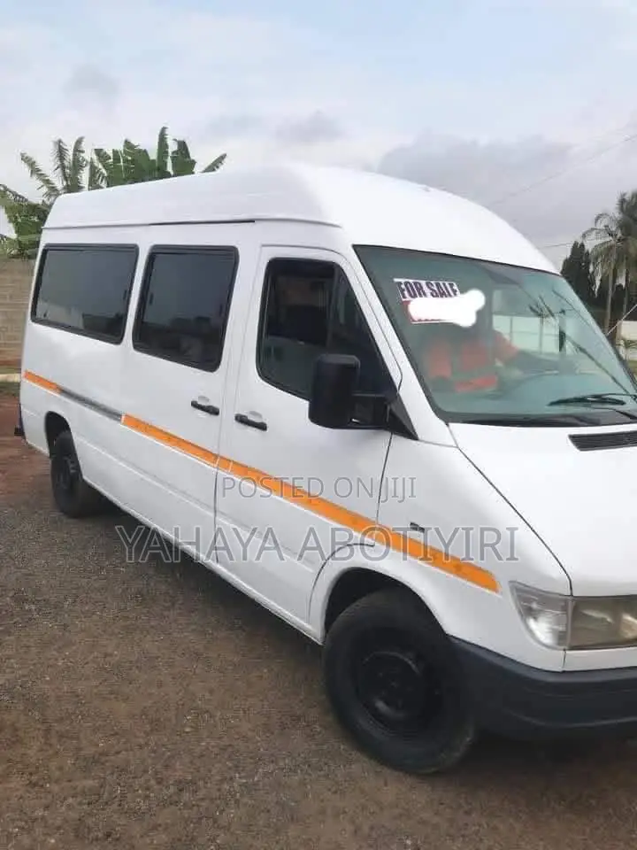 Mercedes-Benz Sprinter 2006 White