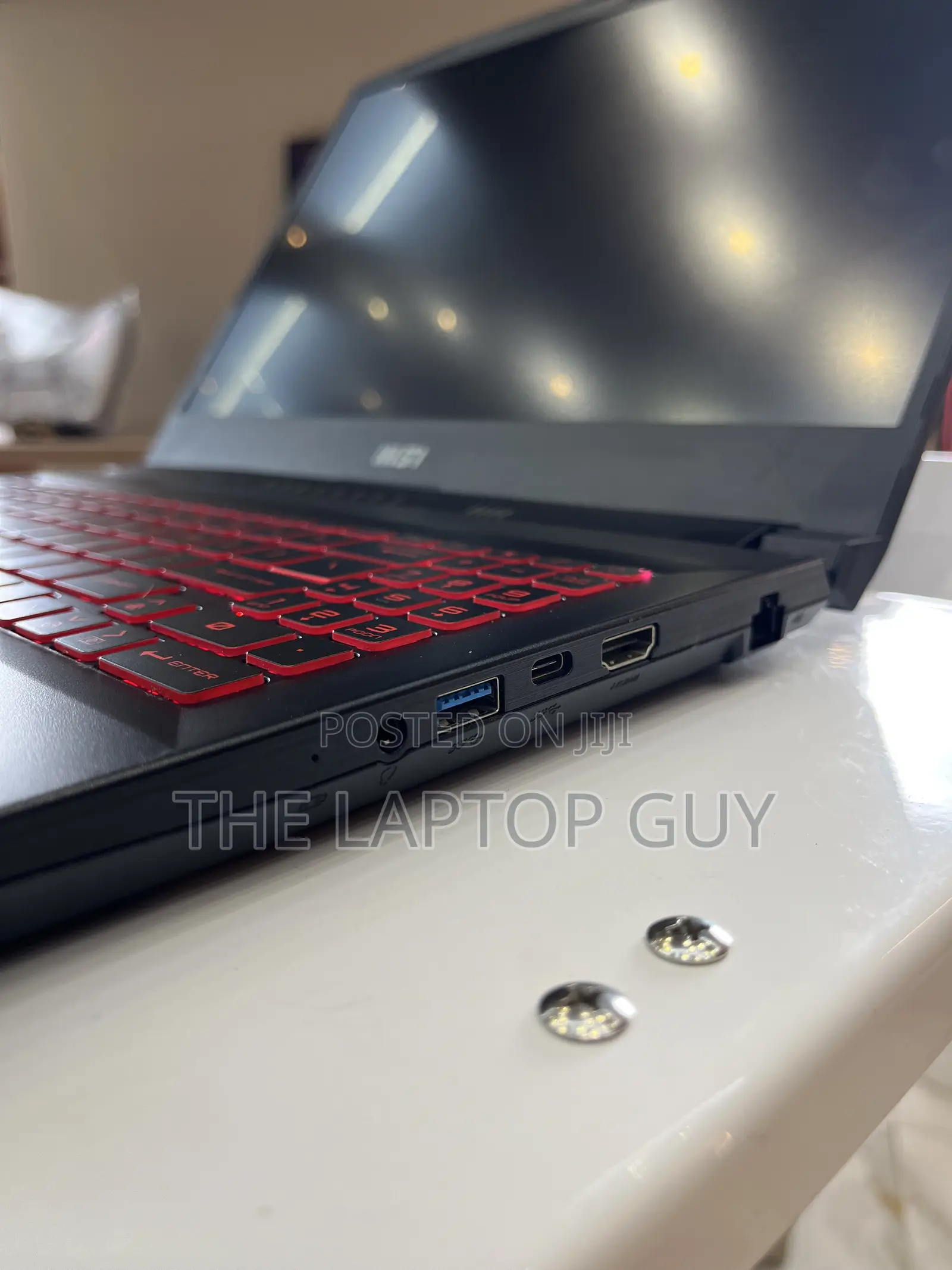 Laptop MSI Katana 15 16GB Intel Core i7 SSD 512GB