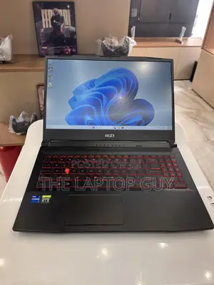Laptop MSI Katana 15 16GB Intel Core i7 SSD 512GB