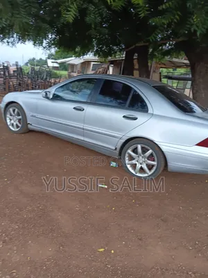 Mercedes-Benz 200 2003 Silver