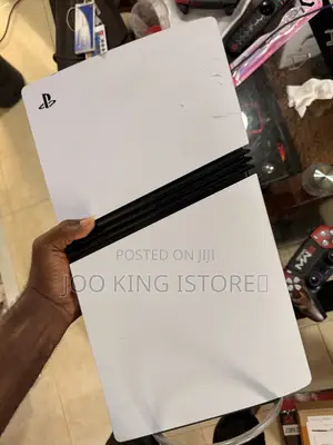 PS5 Pro 2TB Disc Edition With 1 Controller and 3 Games