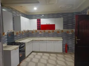 2bdrm Apartment in Kofis Realty, Baatsona Total for rent