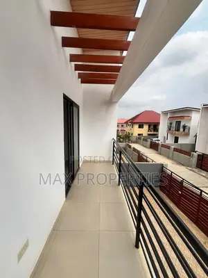 3bdrm House in Oyarifa for sale