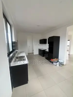 3bdrm House in Oyarifa for sale