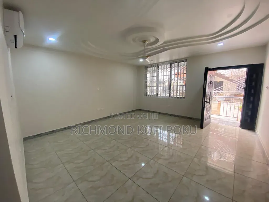 2bdrm Apartment in Kofis Realty, Baatsona Total for rent