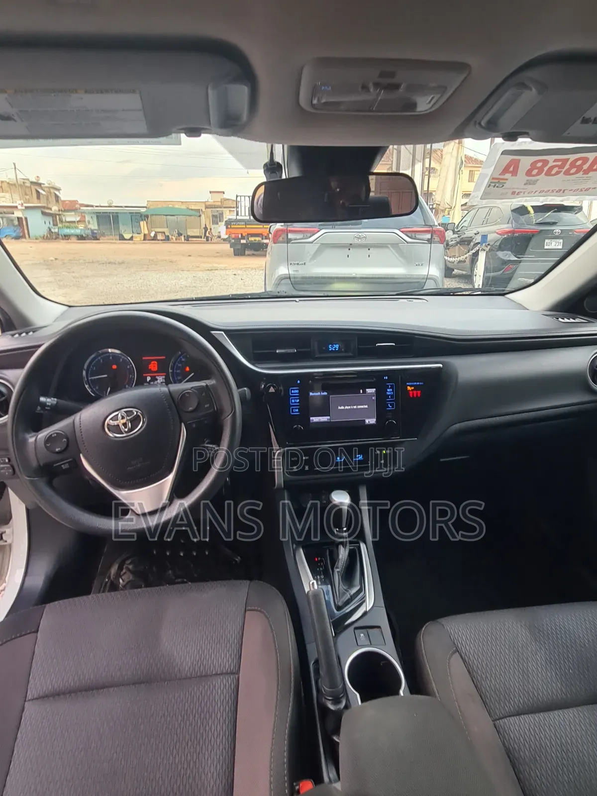 Toyota Corolla 2019 White