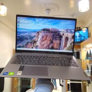 Laptop Lenovo 16GB Intel Core i7 SSD 512GB