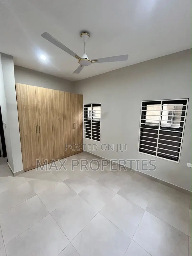 2bdrm House in Oyarifa Mall Area for sale