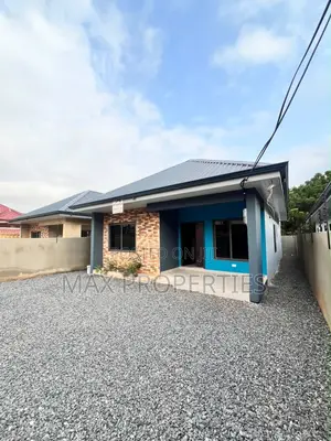 2bdrm House in Oyarifa Mall Area for sale