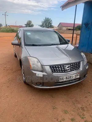 Nissan Sentra 2010 Silver