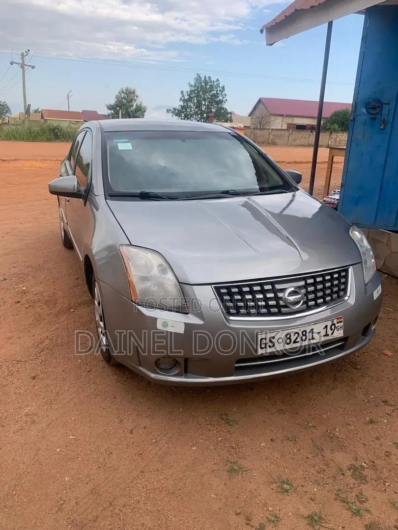 Nissan Sentra 2010 Silver