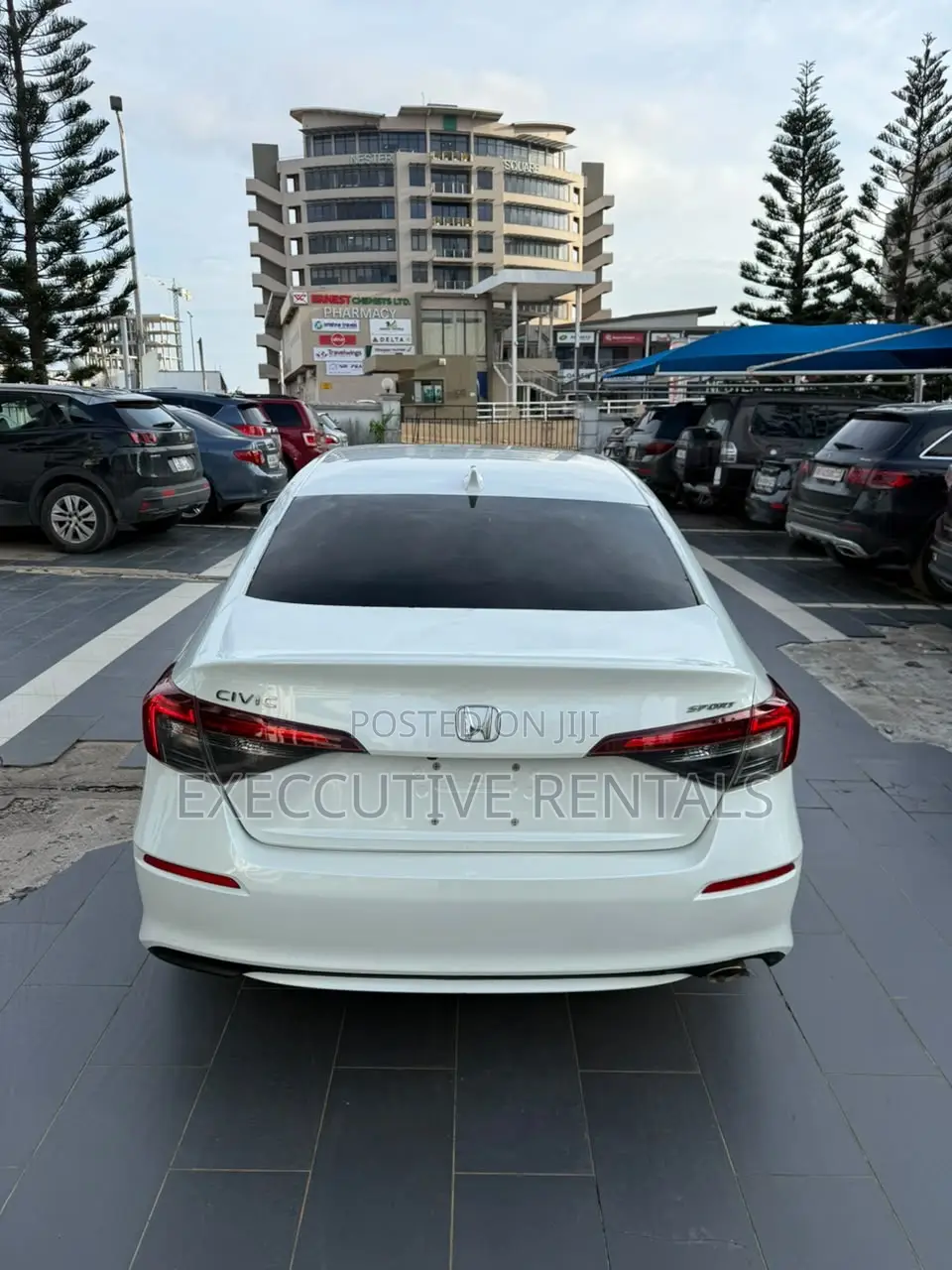 Honda Civic 2025 White